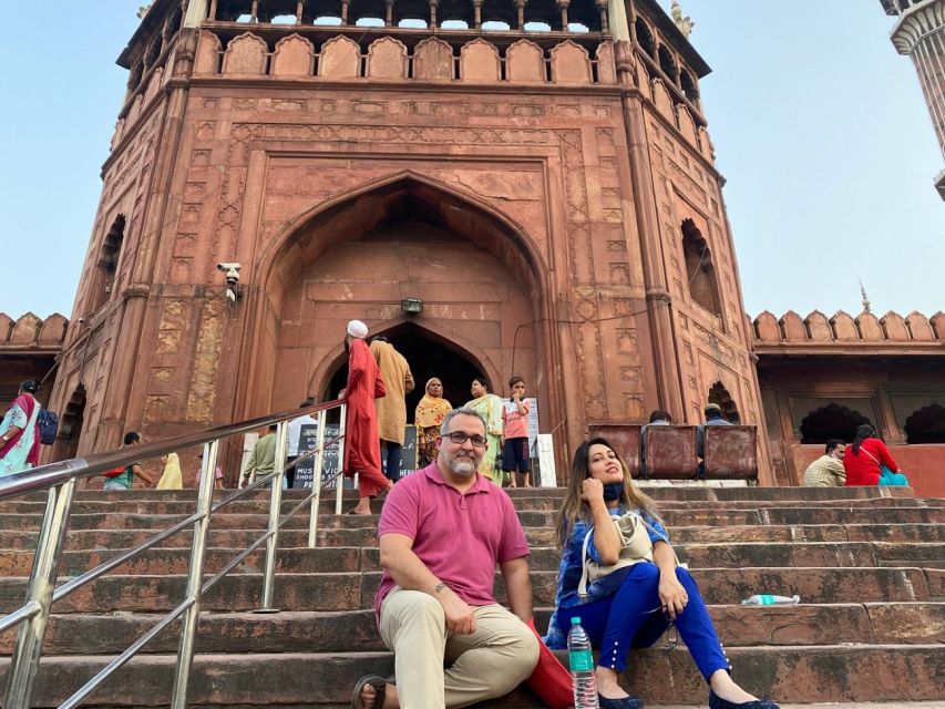 Old Delhi: Private Tour of Chandni Chowk, Tuk Tuk & Food - Street food with a local guide
