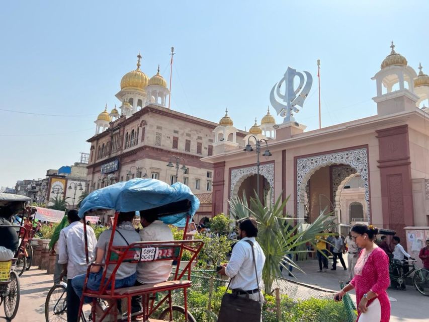Old Delhi: Private Tour of Chandni Chowk, Tuk Tuk & Food - India Gate and the shift to New Delhi