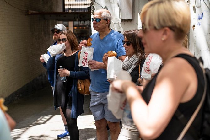 Old Quebec City Food Tour with 10+ Autentic Local Tastings - The history is part of the meal