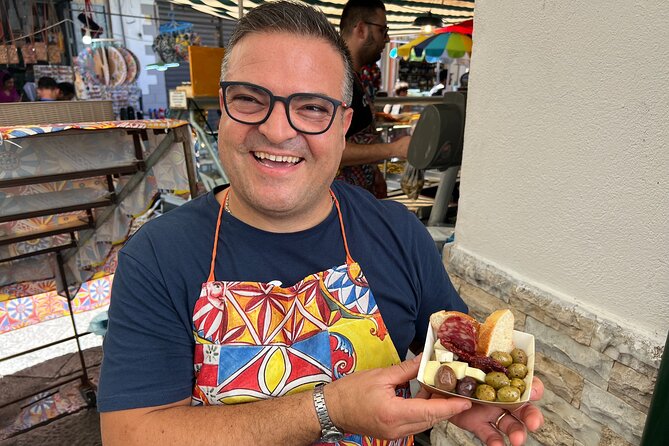 Palermo Food Tour: 10+ Tastings of Arancini, Cannoli, Wine & More - Why the guide can make or break the route