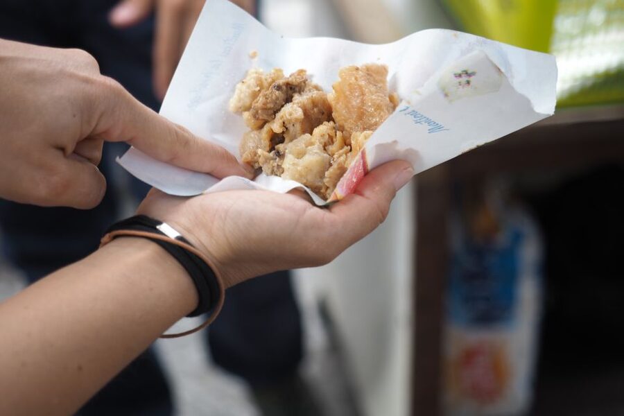 Palermo: Street Food and Local Market Tasting Tour - Three drinks and an old working-class bar