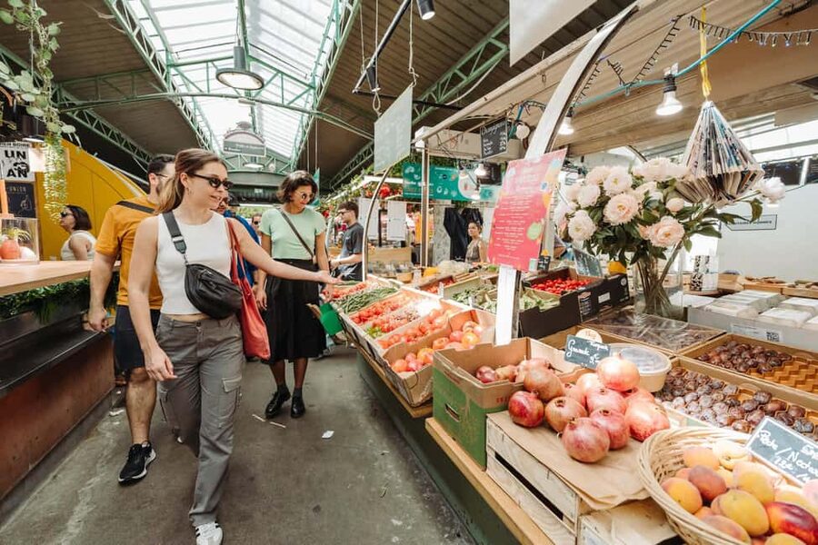 Paris Culinary Tour: 11 Tastings & 2 Wines in Le Marais - Key points to know before you book