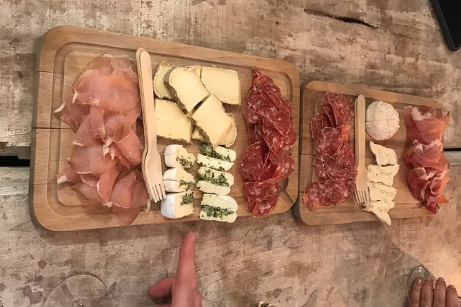 Paris Montmartre Food Tour - A Full French Meal by Do Eat Better - Sacré-Cœur finishes the meal with crêpes