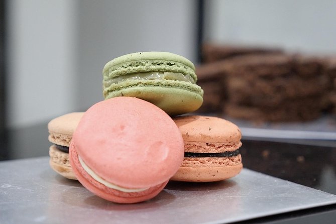 Paris Montmartre Food Tour - A Full French Meal by Do Eat Better - Rue Lepic starts with a pastry