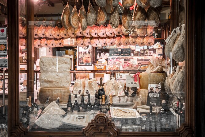 Private Half Day Parma Food Walking Tour - A traditional sandwich shop and Parma street food