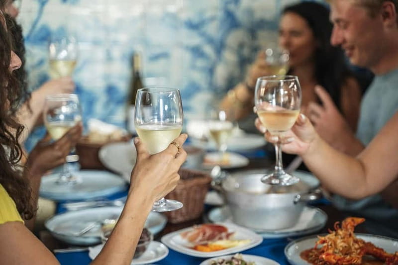 Private Lisbon Food Tour in Baixa with Wine & Local Delights - Rua da Madalena and the bifana stop