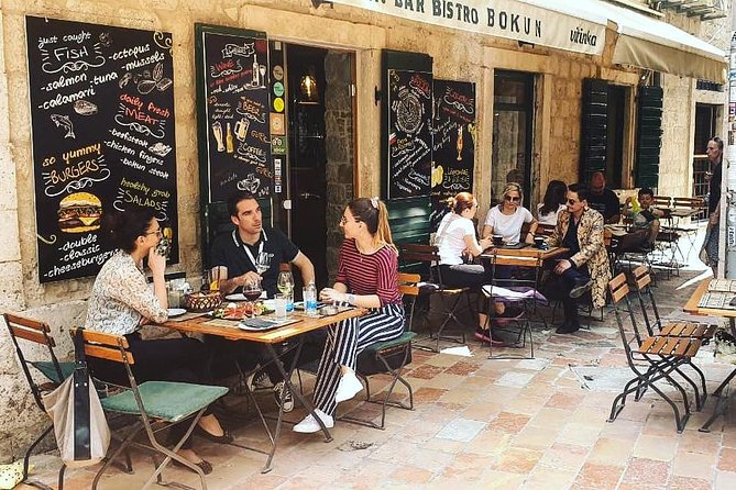 Private Walking tour with Wine and Food - Is $113.99 per person a fair price?