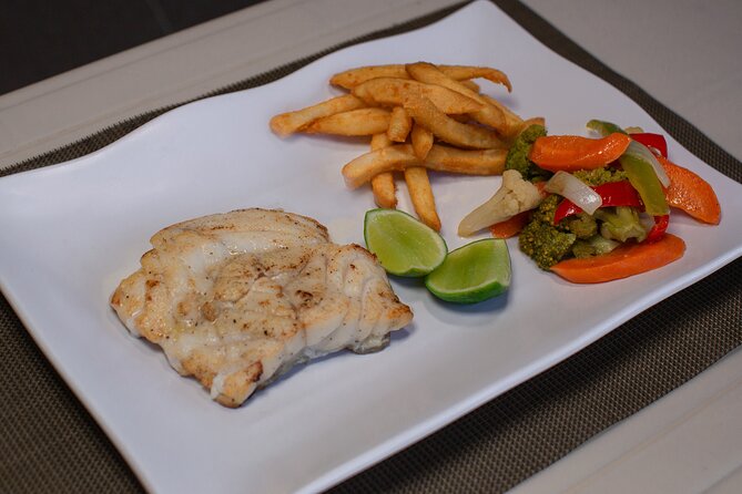 Punta Cana Exclusive Adults-Only Snorkel with Food and Drinks - Lunch from a floating kitchen