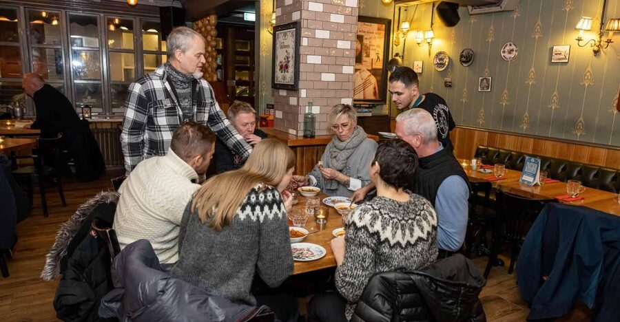 Reykjavik: Icelandic Food Tour - The first tasting: a gentle start with Icelandic comfort food
