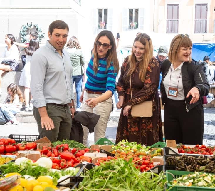 Rome: Eat Like a Roman Ghetto & Campo de' Fiori Food Tour - Caesar, ancient Rome, and the walk between bites