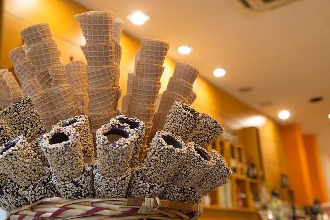Rome Food Experience Max 6 People Group Tour | w/Private Option - Cacio e pepe beside the Pantheon