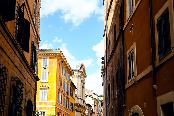 Rome Food Tour in the Historic Centre with 8+ Food Tastings - Two Roman pastas, served as the main course