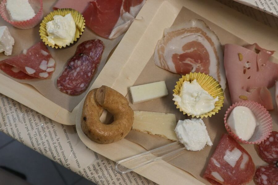 Rome: Trastevere and Campo de Fiori Food Tour - How much food do you actually get?