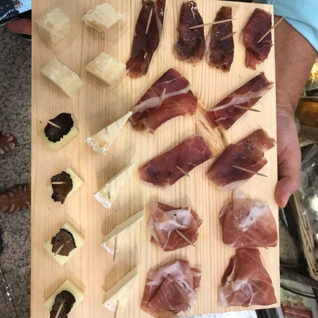 Rome: Trastevere Guided Food and Wine Tour with 20+ Tastings - Practical details for a smoother evening