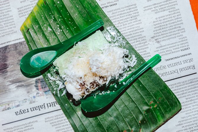 Sambal Streets Kuala Lumpur Food Tour with 15+ Tastings - What you learn between the bites