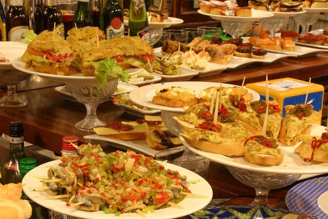 San Sebastian food tour: Pintxo tasting paired with Spanish wines - What the history adds to the meal