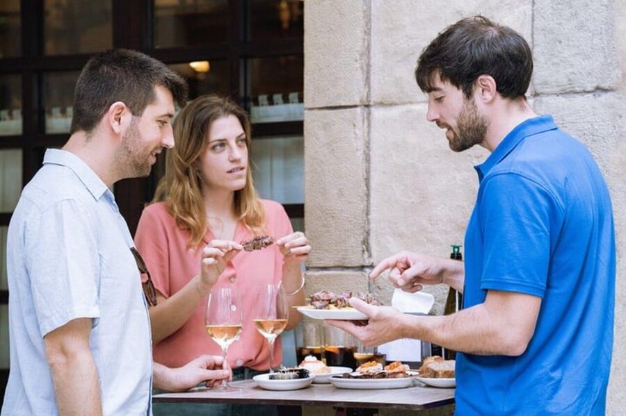 San Sebastian Food Tour: Pintxo Tasting Paired with Wines - Key points at a glance