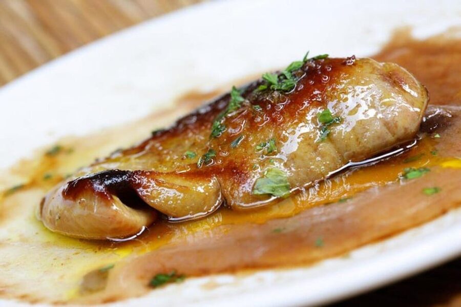 San Sebastian Food Tour: Pintxo Tasting Paired with Wines - Walking the Parte Vieja one bite at a time