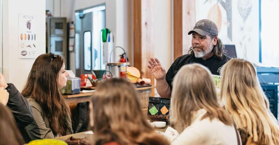 Seattle: Pike Place Market Chef-Guided Food Tour - The food is only half the tour