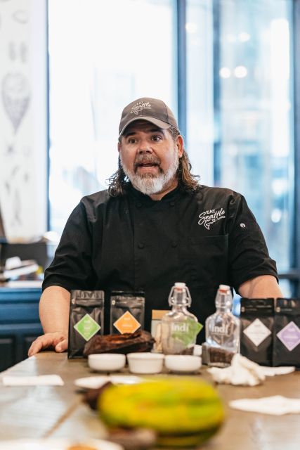 Seattle: Pike Place Market Chef-Guided Food Tour - Shopping lessons you can actually use