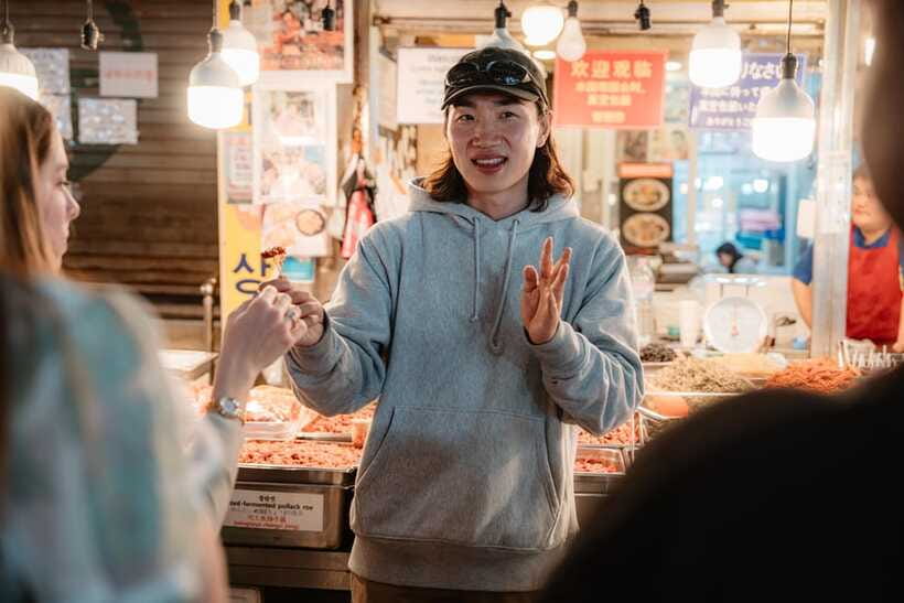 Seoul: Night Market Food Tour with Local Guide - Dietary limits and comfort levels