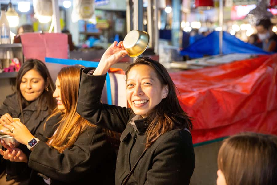 Seoul: Palace, Temple and Market Guided Foodie Tour at Night - Key points to know before booking