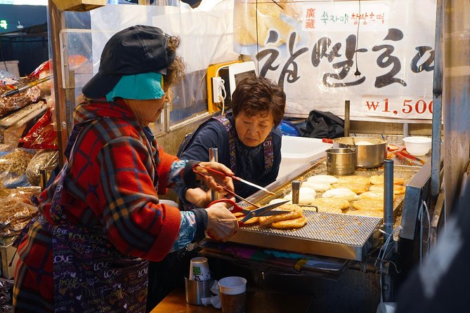 Seoul Street Food Market Tour - Vegetarian requests and food allergies
