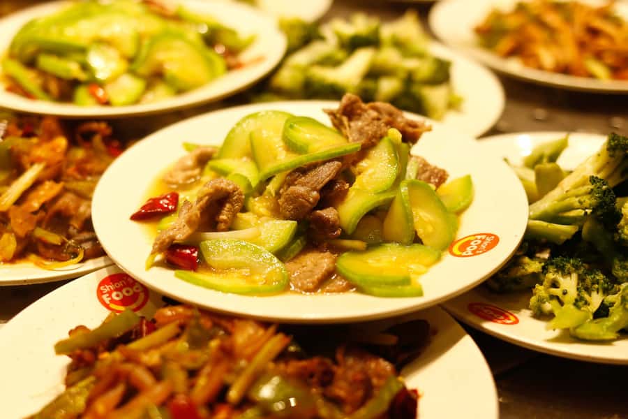 Shanghai: 3-Hour Local Food Tasting Tour - Sampling Shanghai classics at several small restaurants