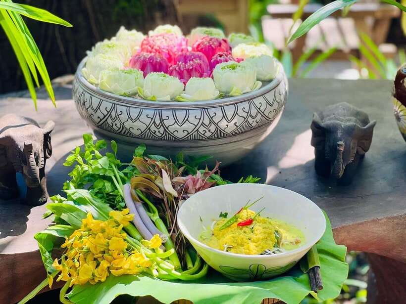 Siem Reap: Street Food Experience by Tuk-Tuk - The guides make a real difference