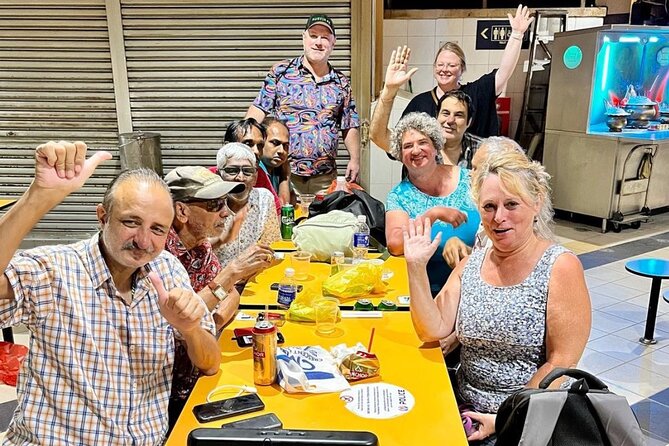 Singapore: Chinese, Indian & Arabic Quarters, Culture & Food Tour - Chinatown: food, old streets, and hawker culture