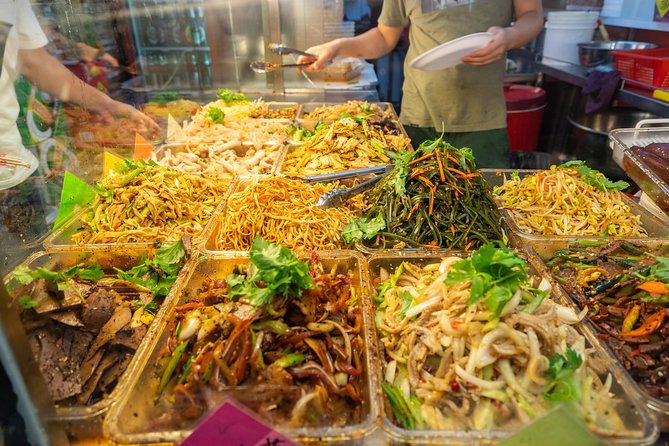 Singapore: UNESCO Street Food & Cultural Experience - Why this food tour is useful on a first Singapore visit