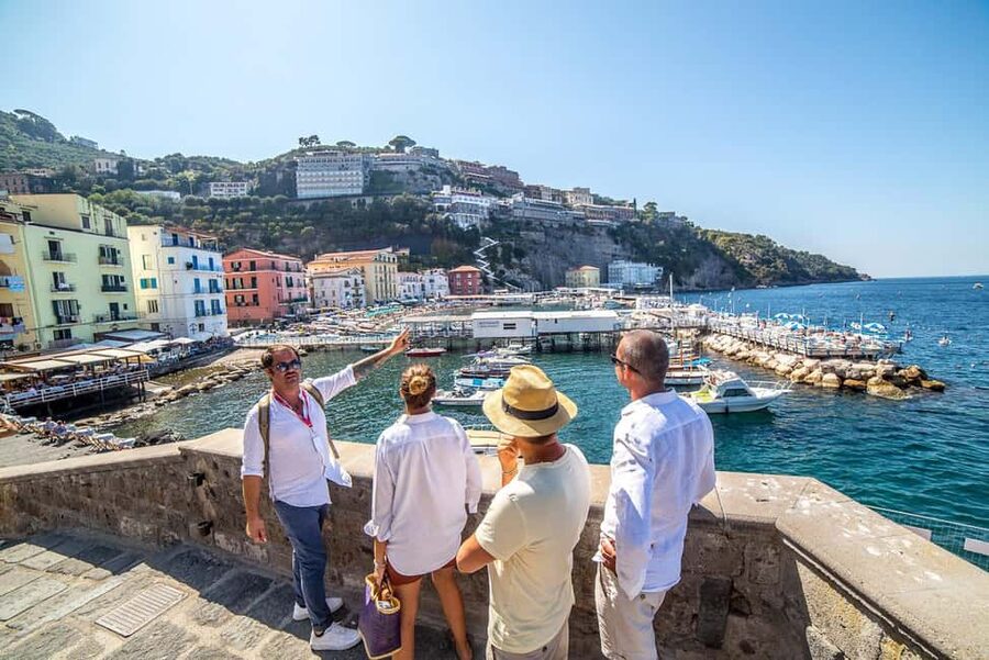 Sorrento: Guided Walking Tour & Street Food Experience - Why this Sorrento walk works so well