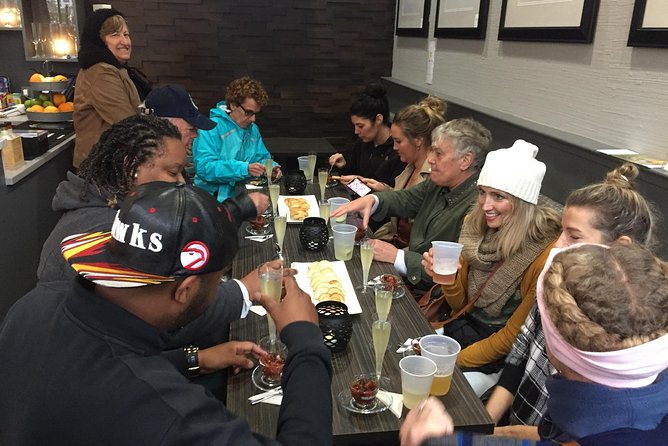 Southern Flavors Food, Pub Crawl, and History Walking Tour - Practical advice before noon