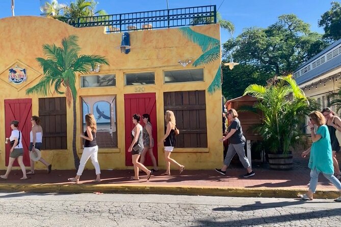 Southernmost Food & Cultural Walking Tour by Key West Food Tours - Mangoes and the quieter side of Old Town