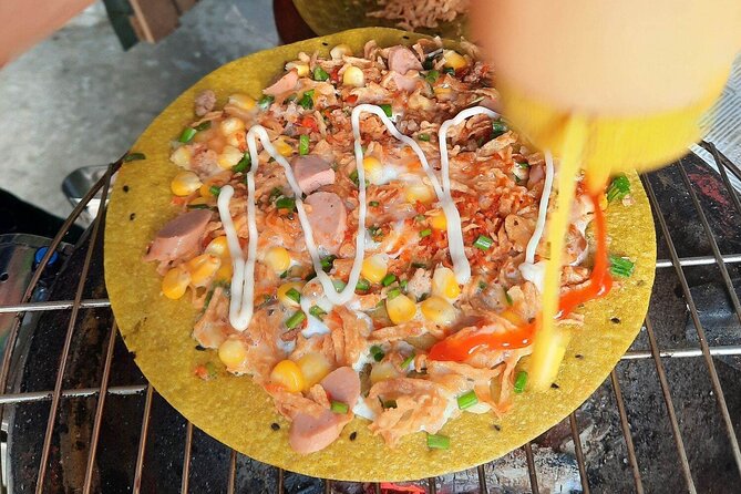 Super Niche Walking Street Food Tour in Ho Chi Minh City - What you may eat, and how much food to expect