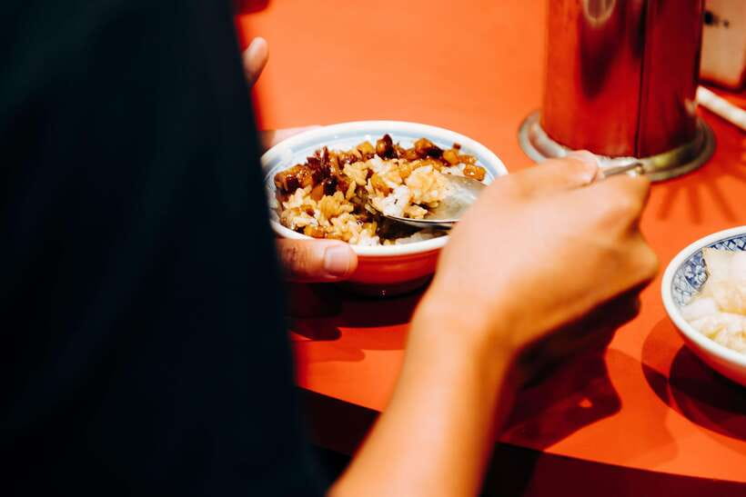 Taipei: Food Tours w/ Top 10 Taiwan Food (Breakfast/Dinner) - Dietary limits you should understand before booking
