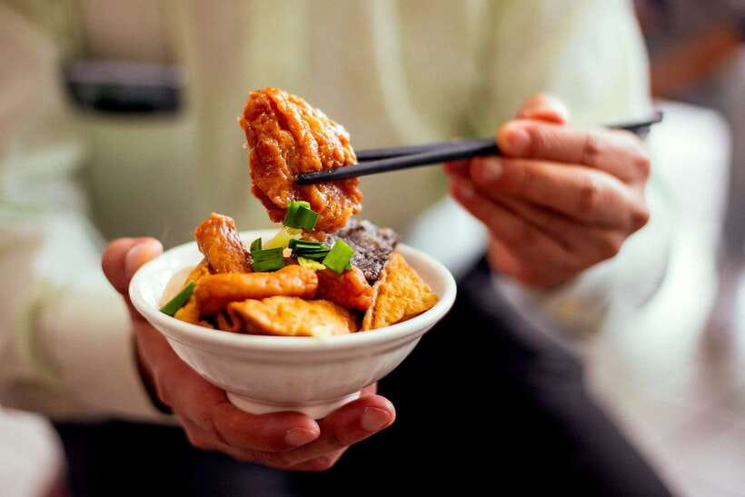 Taipei: Private Food Tour – 10 Tastings with Locals - Dongmen markets and the value of local connections