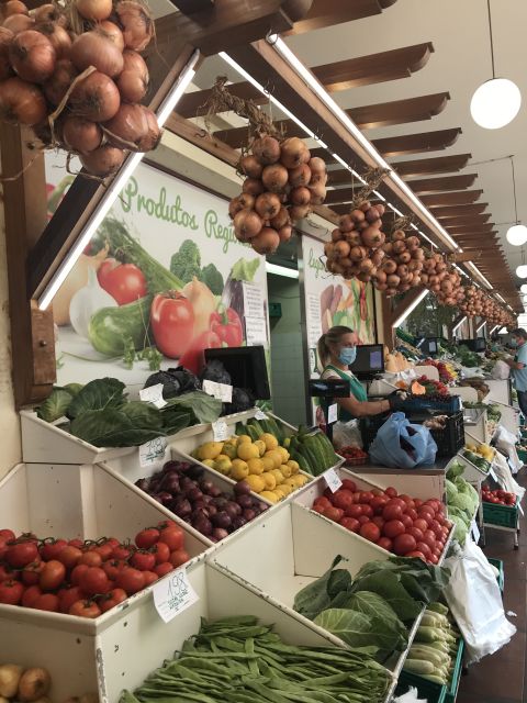 Taste Funchal: food, wine and cultural tour - The market stop and a look at local produce