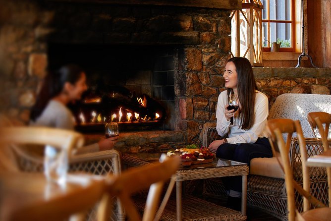 Taste of Waiheke Food and Wine Tour - Batch Winery combines wine with a proper lunch
