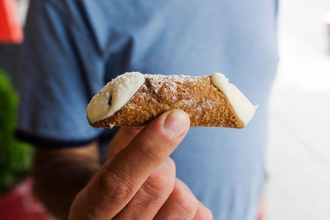 Top Rated Brooklyn Half-Day Food, History & Culture Tour via bus - Carroll Gardens and the Italian Sweet Finish