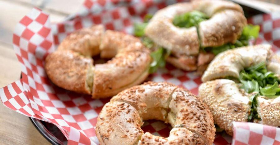 Toronto: Kensington Market International Food Tour - The guide makes the difference