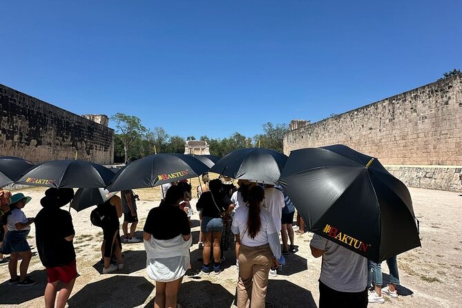 Tour to Chichen Itza-Tickets, food and cenote - Group size, guides, and the bilingual format