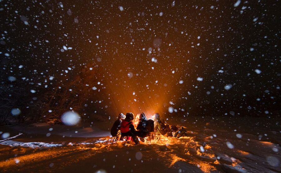 Tromsø: All inclusive Aurora Hunt with photos, food & drinks - The viewpoint and the real Aurora wait