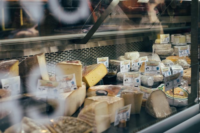 Ultimate London Cheese Crawl : Guided Food Tour - Soho and Little Italy add variety to the route