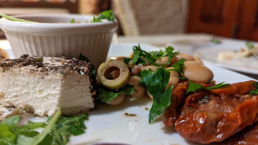 Valletta: Maltese Food and Drink Guided Walking Tour - Why food is the right way into Valletta