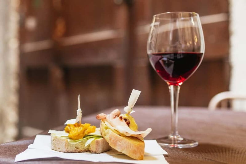 Venice: Eat Like a Local Food Tour with Wine & Spritz - Starting at Campo della Maddalena in Cannaregio