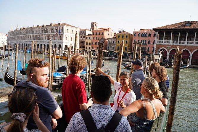 Venice Like a Local: Food, Wine & Spritz Tour with Traghetto Ride - Seven small plates that explain Venetian eating