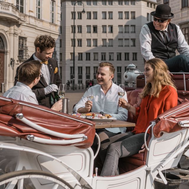Vienna: Culinary Horse-Drawn Carriage Experience - Weather, comfort, and the best time to ride