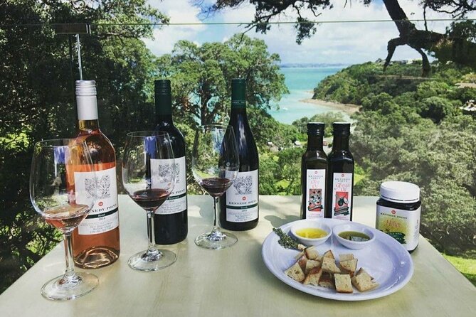 Waiheke Island Gourmet Food and Wine Tour - What makes this Waiheke tour worth considering