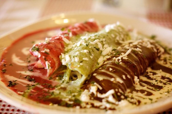 Winner 2025 Downtown Vallarta Food Tour with Vallarta Food Tours - Birriería Robles and the dorado taco